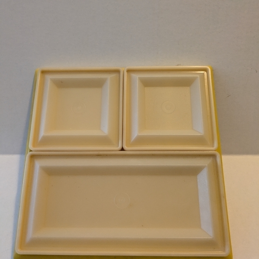 TUPPERWARE 7 Piece Get Togethers Buffet Set Serving Tray. Yellow